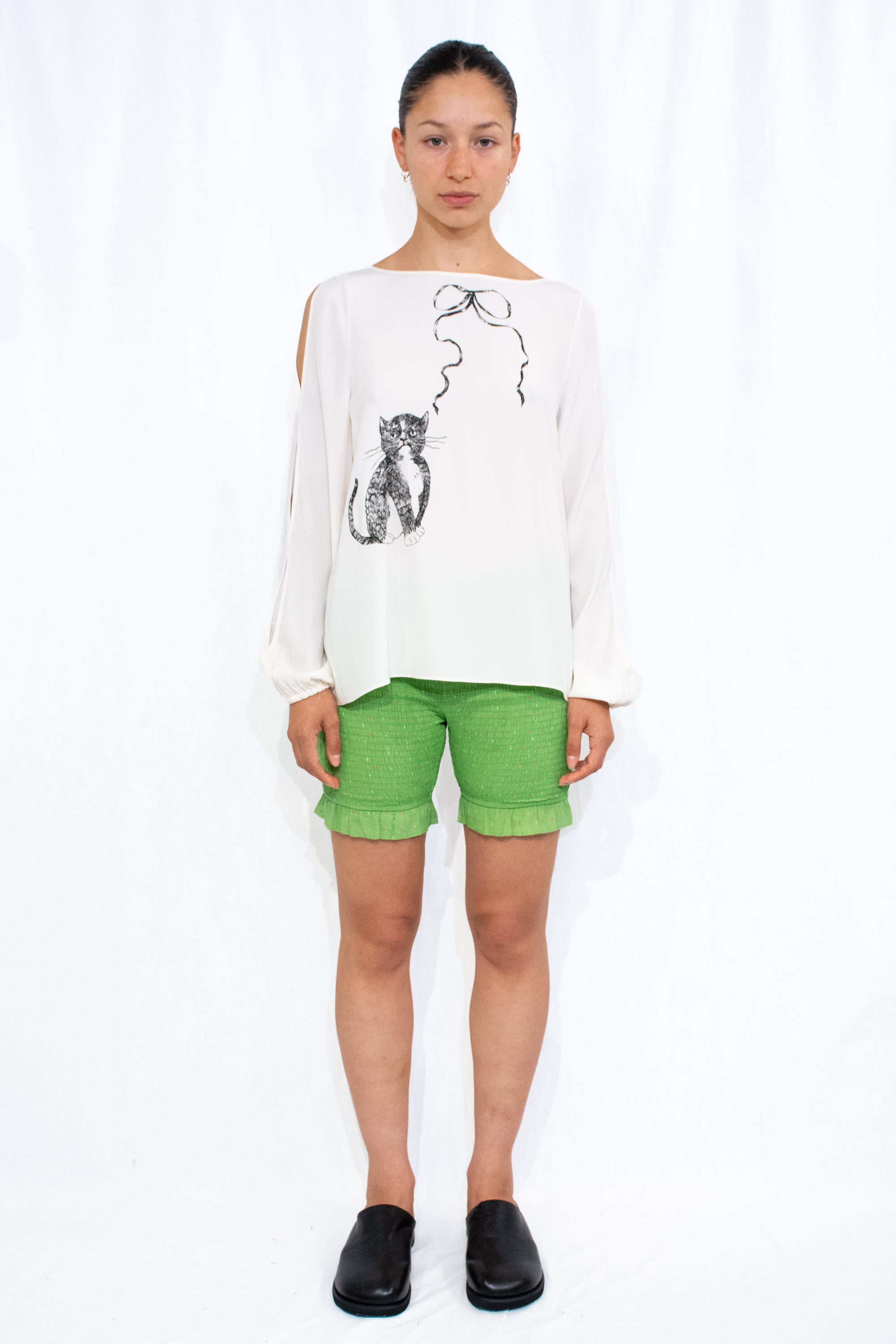 Abacaxi Green Shorts
