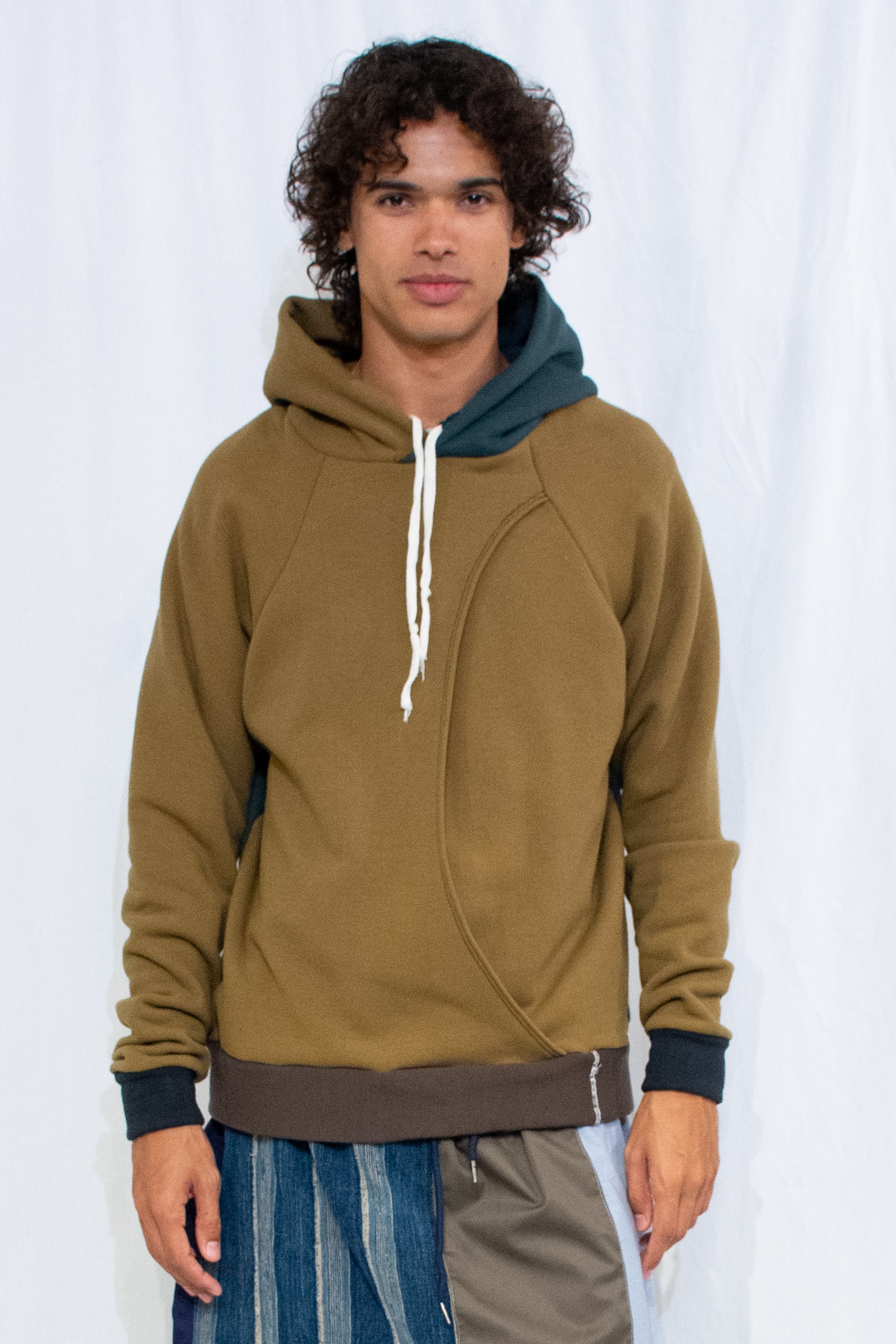 Colorblocked Sweatshirt Hoodie