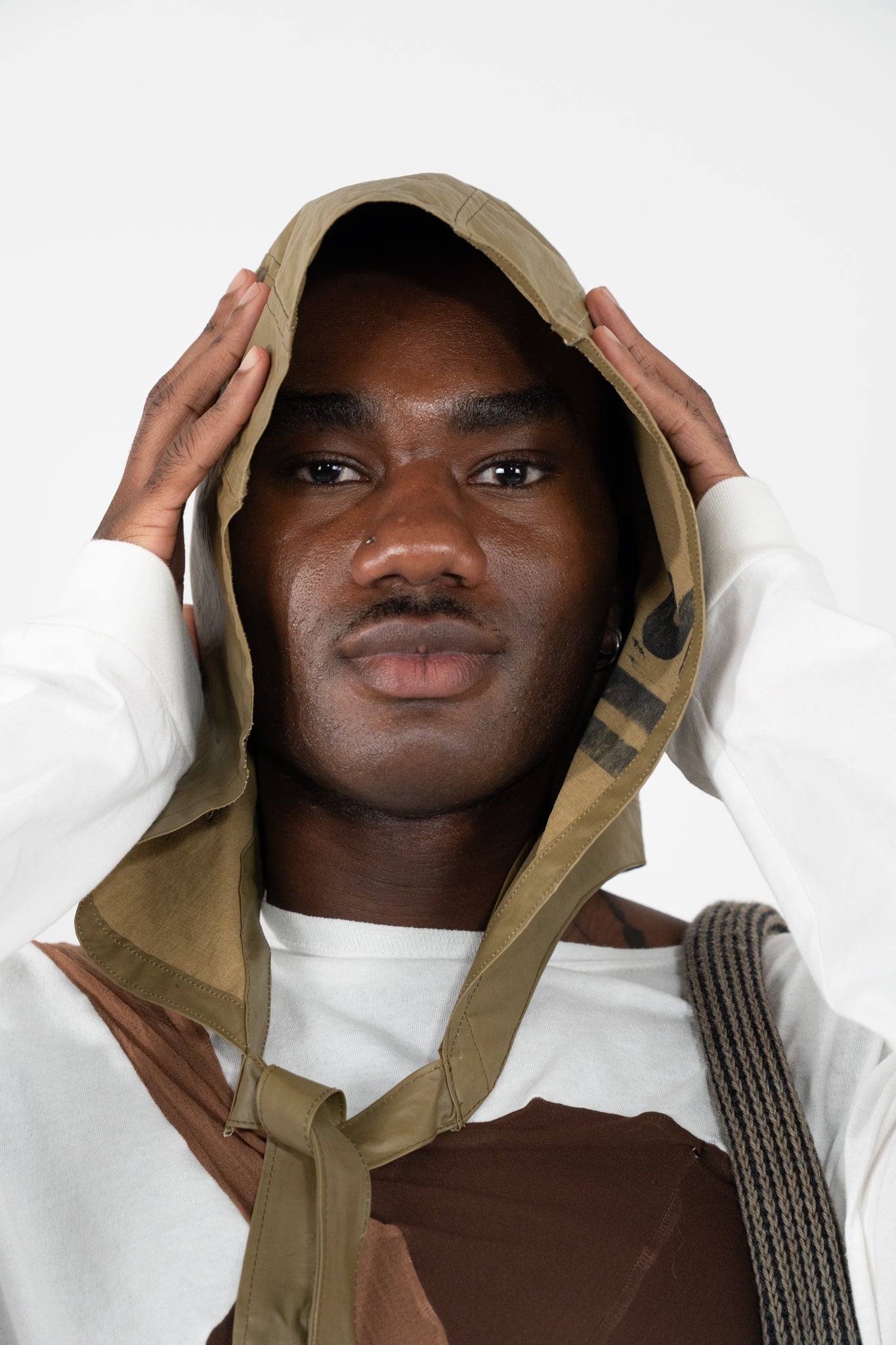 Green Tie Hood
